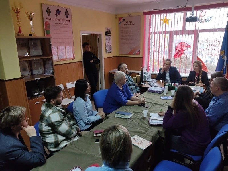 Мэр Дмитрий Любчинов встретился с руководителем регионального штаба «Юнармии»