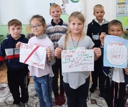 Для юных холмчан при Доме детского творчества работает детский клуб «Островок»