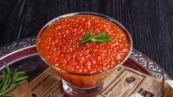 «Сюрприз» под Новый год: живых паразитов нашли в сахалинской красной икре