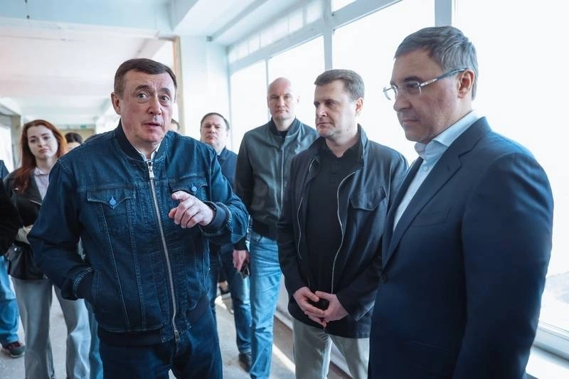 На Сахалине Алексей Чекунков и Валерий Фальков осмотрели площадку  водородного полигона