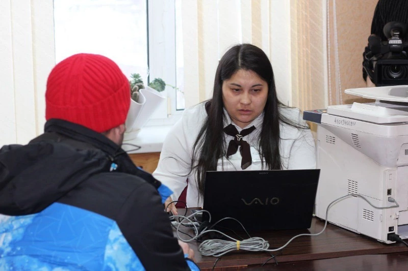 «Мобильный МФЦ» побывал в Правде