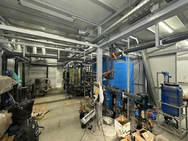 В селе Правда продолжаются работы по возведению станции очистки воды