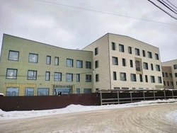 Новую поликлинику в Холмске сдадут в эксплуатацию в июне
