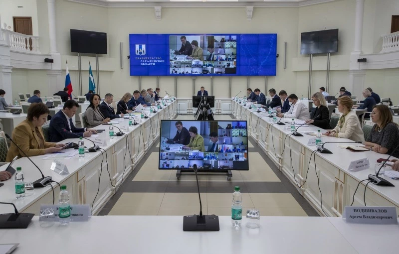 Названы районы Сахалина, которые готовы к летнему ремонту дворов