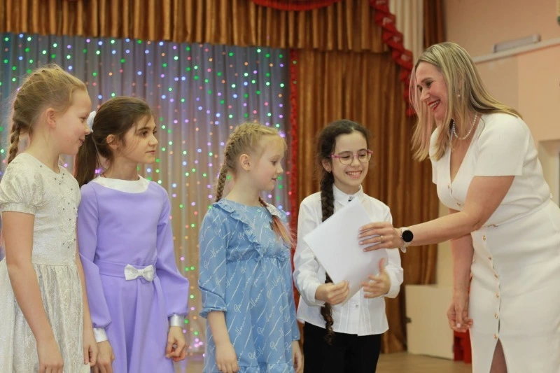 Вокальный ансамбль «Капель» ДШИ г. Холмска завоевал Гран-при фестиваля-конкурса «Юные