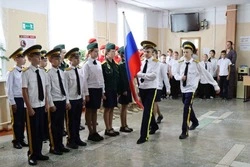 Казачьему классу школы № 9 Холмска присвоено имя героя Алексея Иконникова