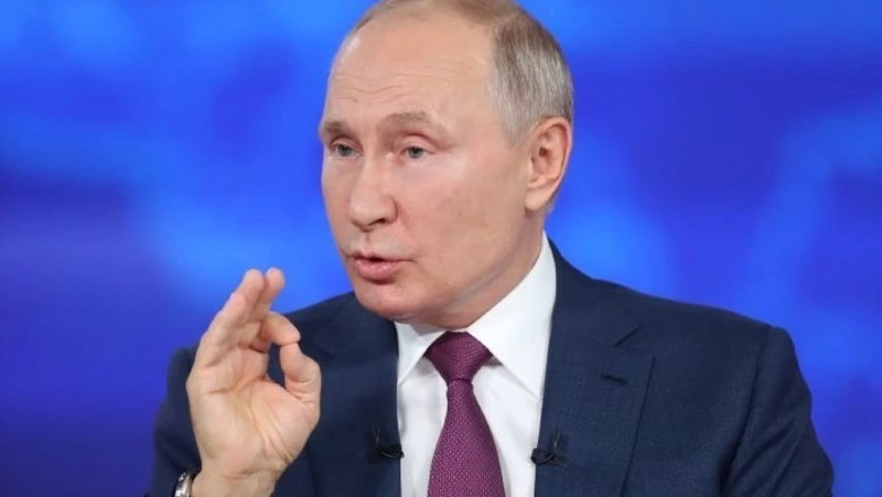 Президент России В. Путин на прямой линии заявил о важности укрепления суверенитета