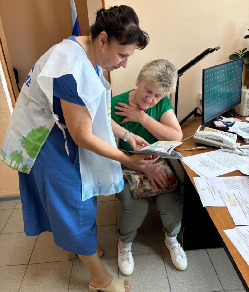 Выездной МФЦ провёл приём жителей в селе Чехов