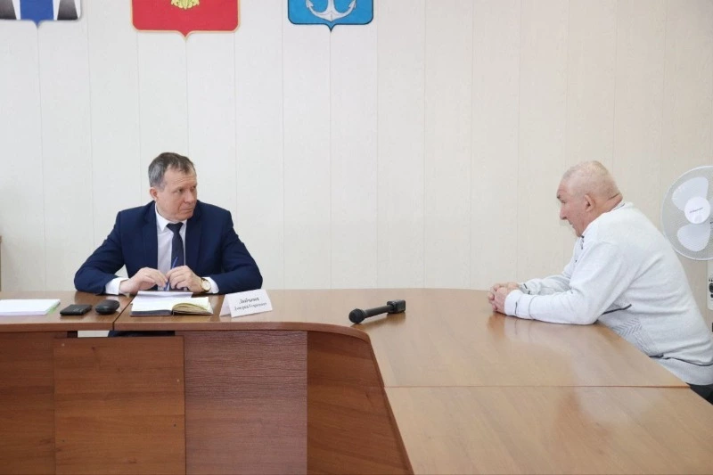 Мэр Дмитрий Любчинов провел прием по личным вопросам