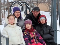 Счастье в пятикратном размере: семья Павловских – пример многодетного материнства