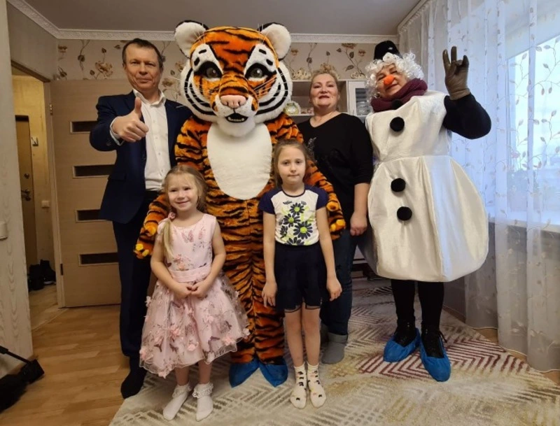 Каждый год в Холмском городском округе реализуется традиционная акция «Ёлка желаний»