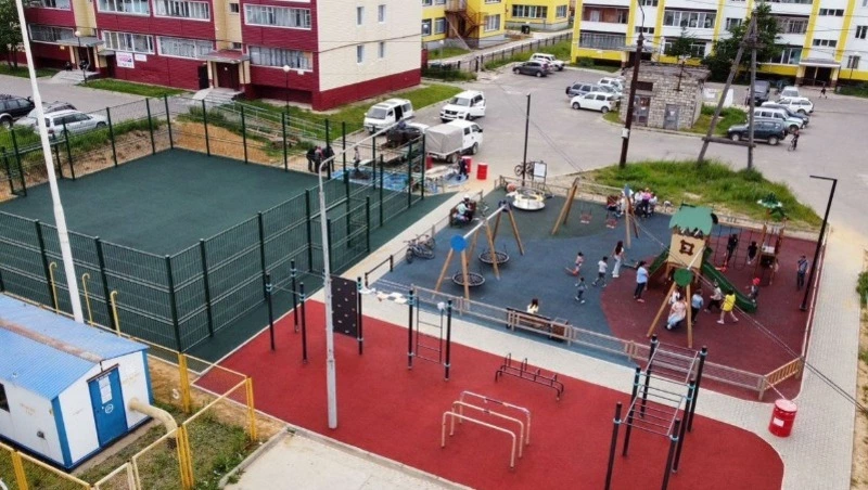 Десятки территорий отремонтируют по проекту «1000 дворов» в Сахалинской области