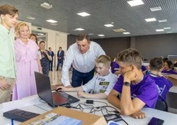 Валерий Лимаренко пообщался с участниками интенсивной образовательной смены центра одаренных детей
