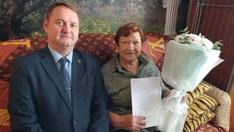 Свой 80-летний юбилейный День рождения отметила жительница села Костромское Нина Степанова