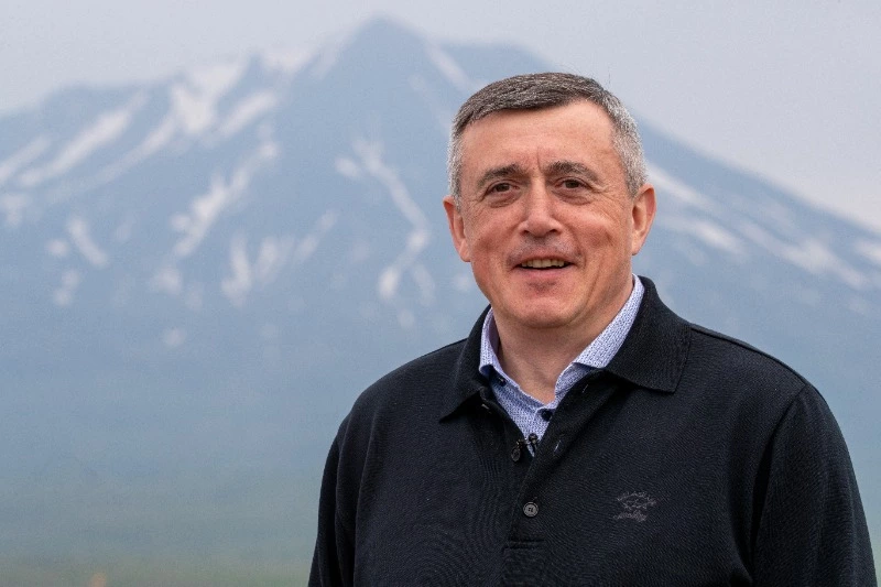 Главе Сахалинской области исполнилось 63 года