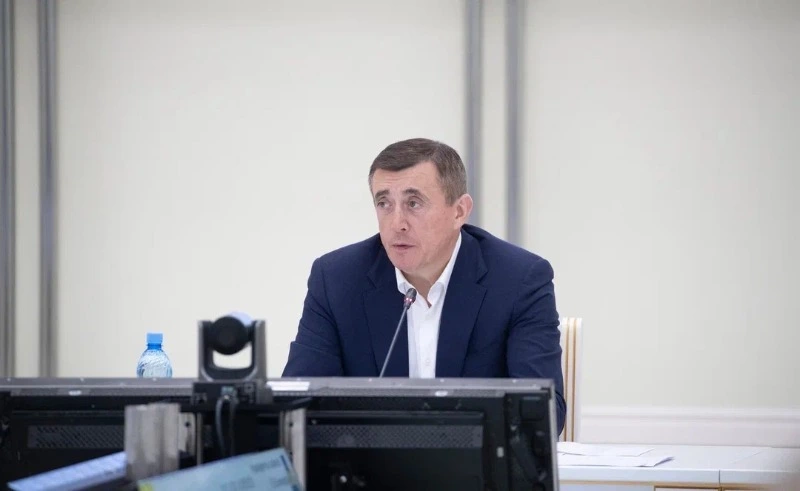 Время ожидания ответа на линии 1-300 сократят до двух минут на Сахалине