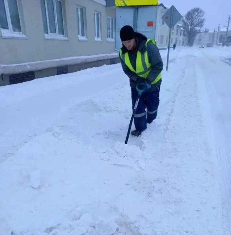 На территории Холмского муниципального округа продолжается действие циклона