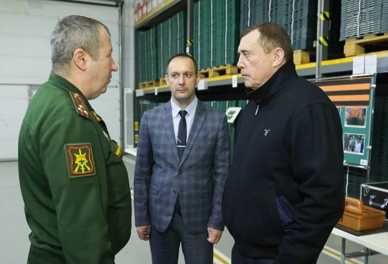 Сахалинская область передала бойцам СВО еще одну крупную партию техники